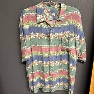 Vintage NYSE 100% Silk Pattern Short Sleeve Button Down Top Womens Size Large